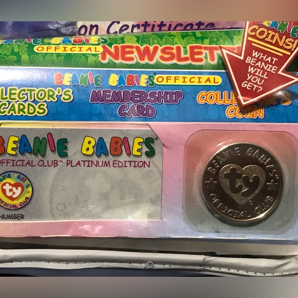 New,Rare, 1999 Beanie Babies Official Club Platinum Edition Collectible Case Kit - Picture 12 of 17